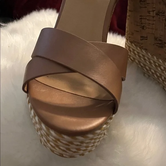 NWT Bamboo Buckle Strap Wedge Sandals Brown - Picture 6 of 13